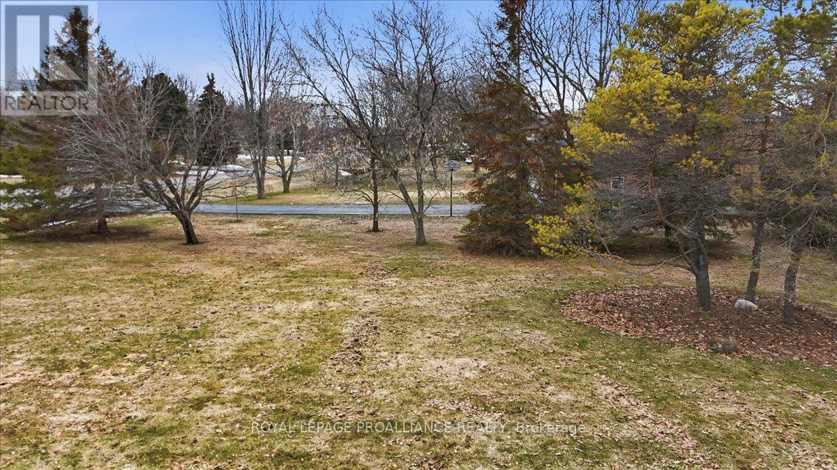 300 Farnham Road, Belleville, Ontario  K8N 0P1 - Photo 43 - X12937286