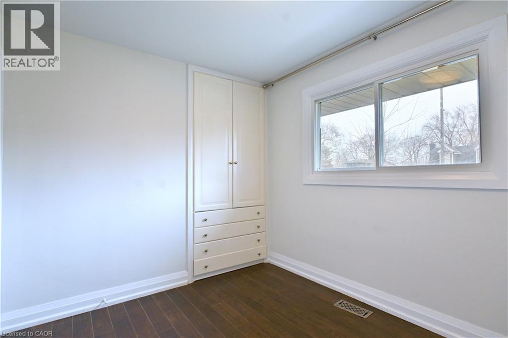 2313 Fassel Avenue, Burlington, Ontario  L7R 3P4 - Photo 11 - 40816246