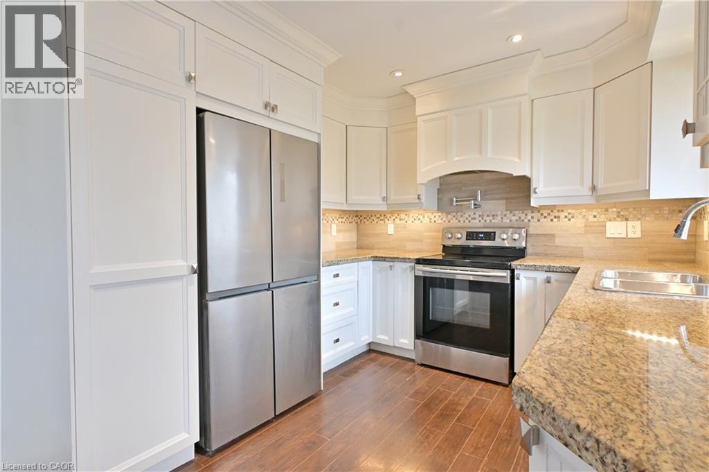 2313 Fassel Avenue, Burlington, Ontario  L7R 3P4 - Photo 8 - 40816246