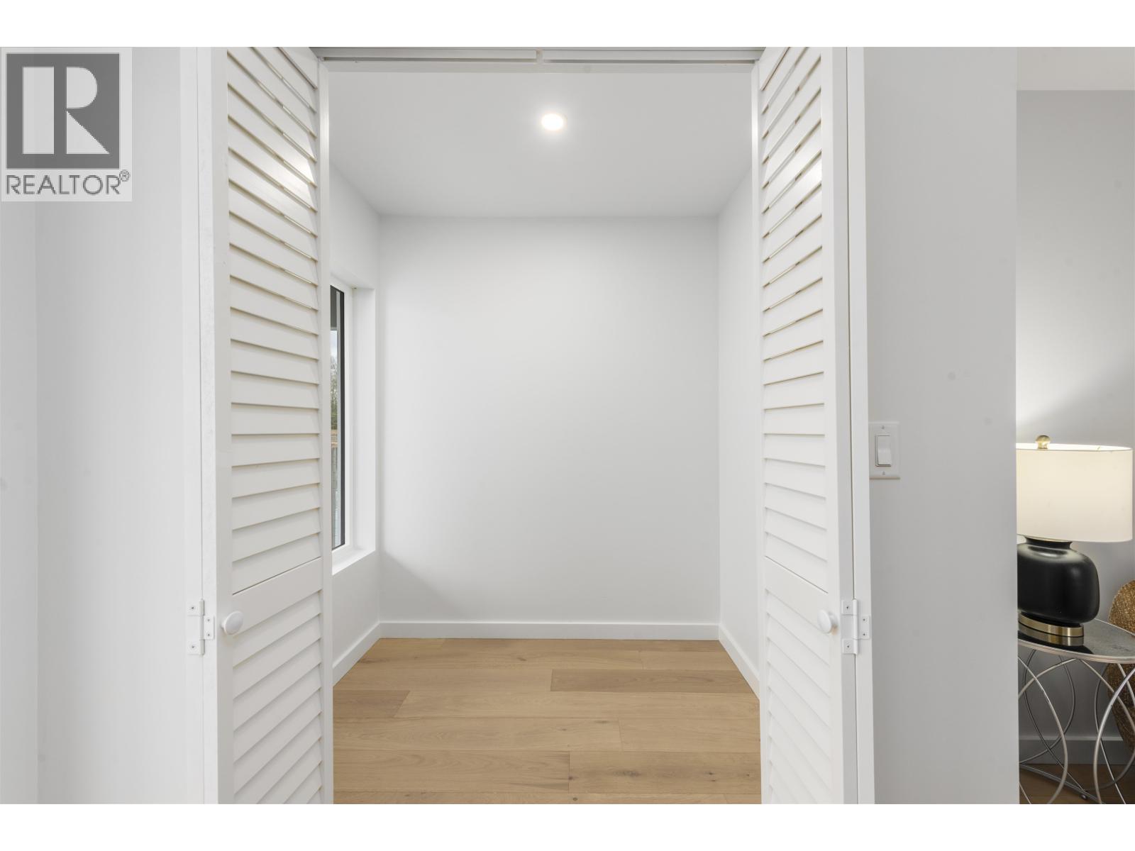 6911 Graybar Road, Richmond, British Columbia V6H 1H3 - Photo 25 - R3104947