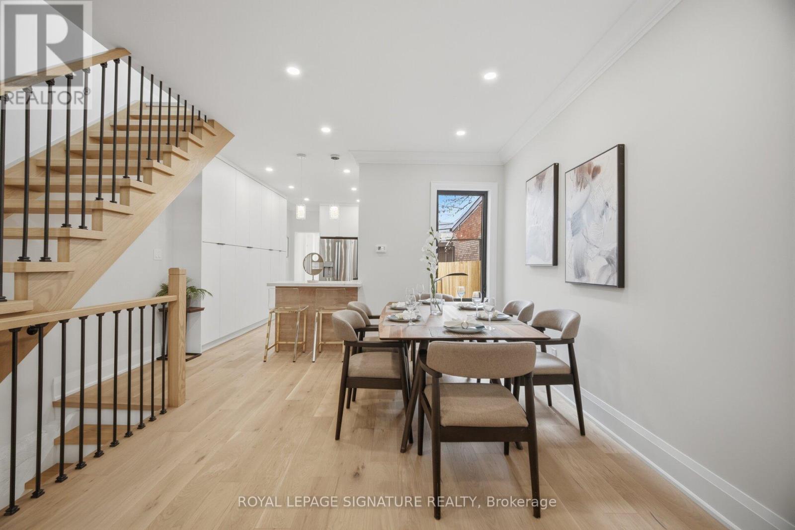 241 Maria Street, Toronto, Ontario  M6P 1W6 - Photo 4 - W12936952