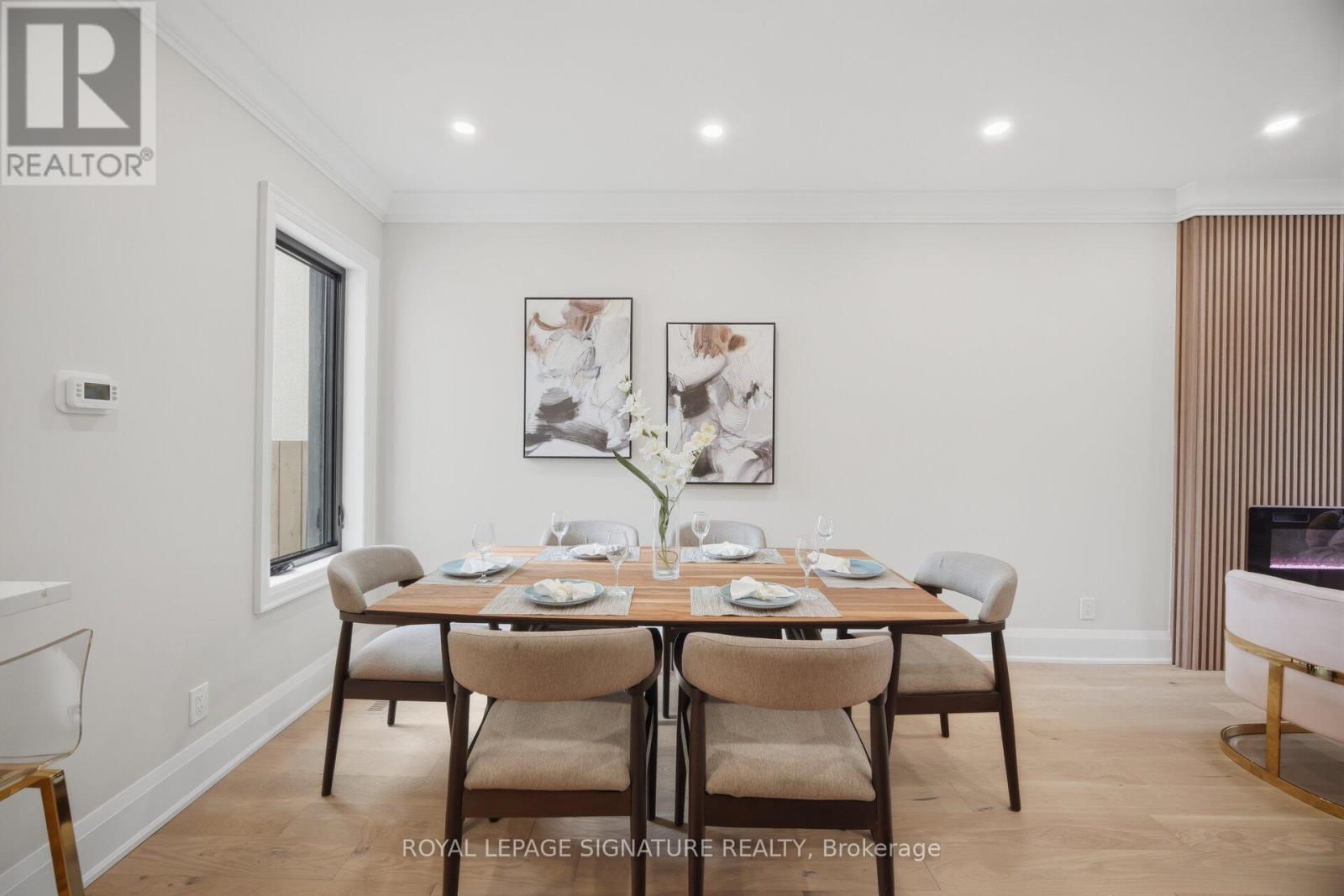 241 Maria Street, Toronto, Ontario  M6P 1W6 - Photo 5 - W12936952