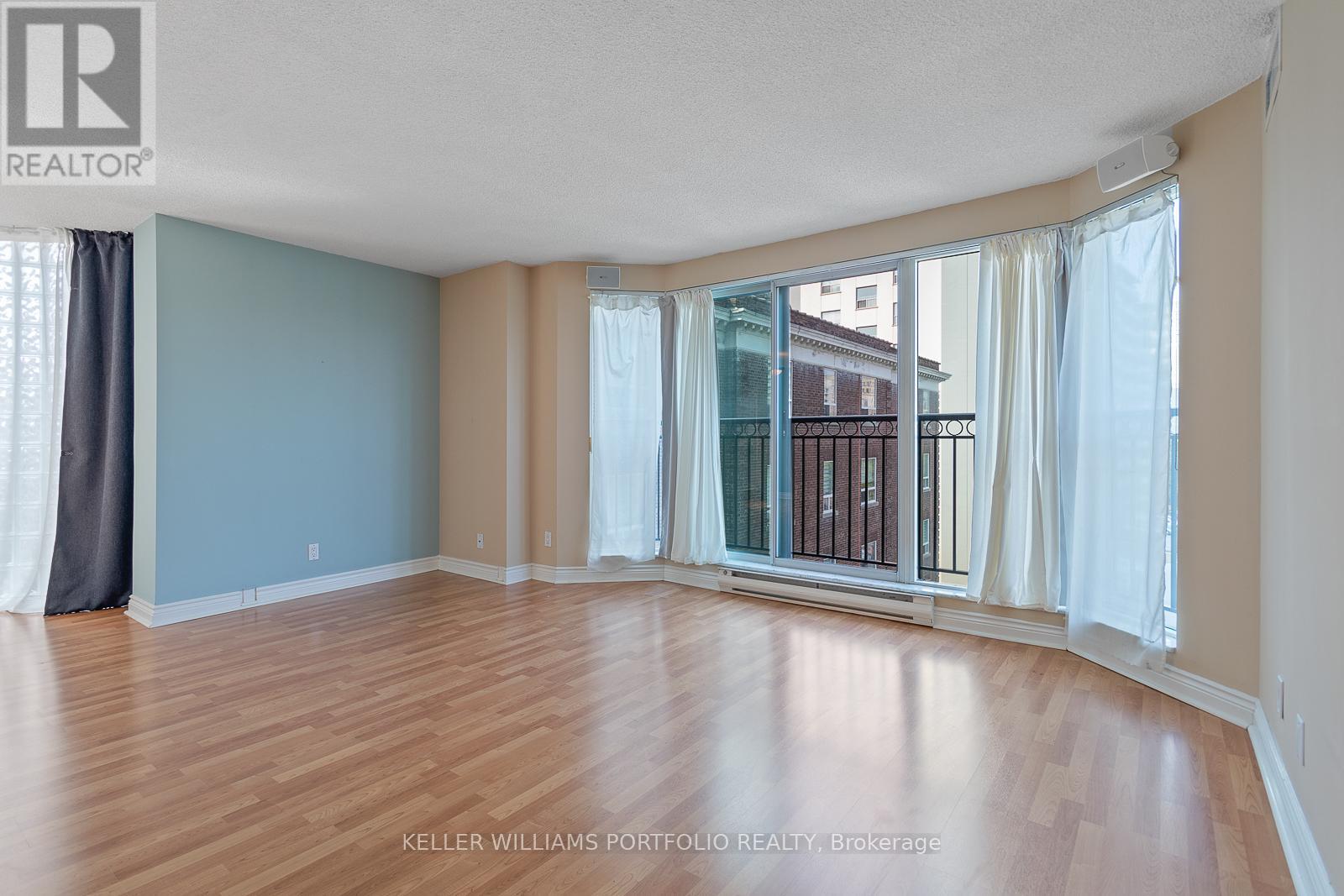 604 - 97 Lawton Boulevard, Toronto, Ontario  M4V 1Z6 - Photo 16 - C12937238