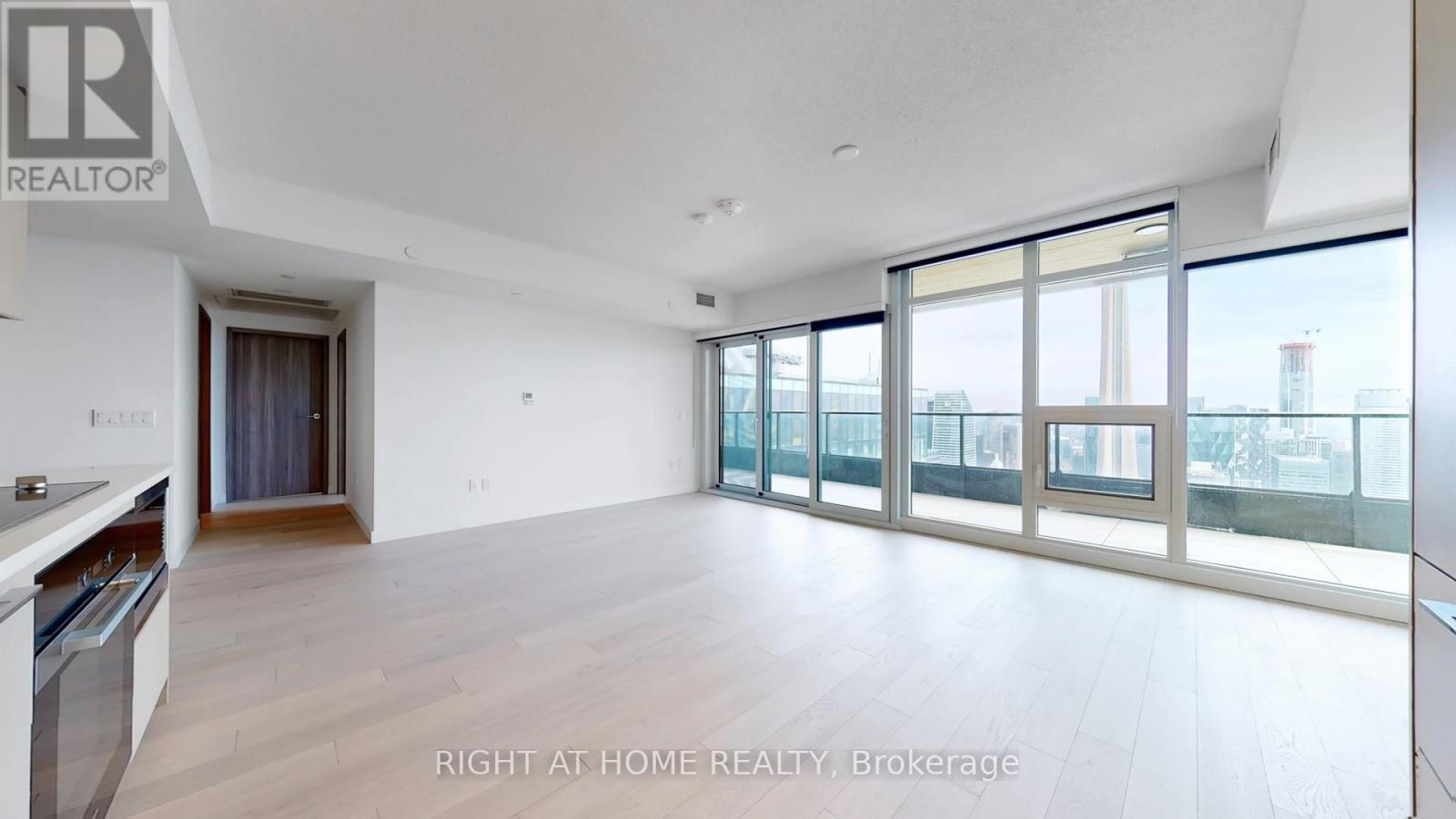 7706 - 3 Concord City Place Way, Toronto, Ontario  M5V 0X4 - Photo 12 - C12937258