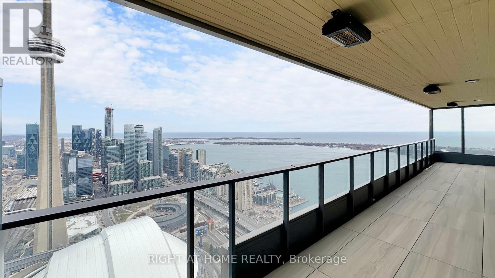 7706 - 3 Concord City Place Way, Toronto, Ontario  M5V 0X4 - Photo 39 - C12937258