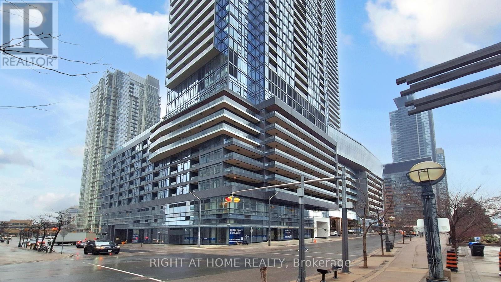 7706 - 3 Concord City Place Way, Toronto, Ontario  M5V 0X4 - Photo 4 - C12937258