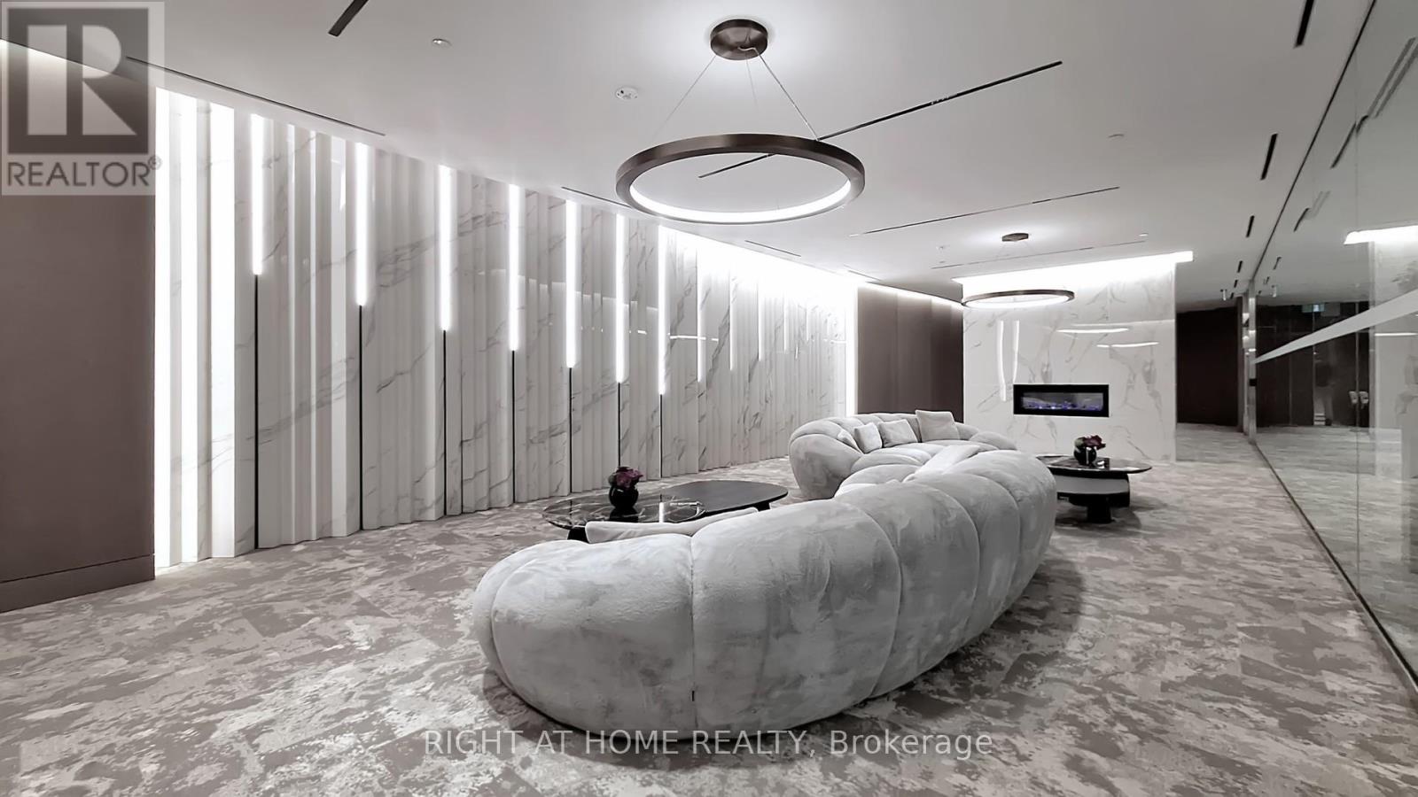 7706 - 3 Concord City Place Way, Toronto, Ontario  M5V 0X4 - Photo 8 - C12937258