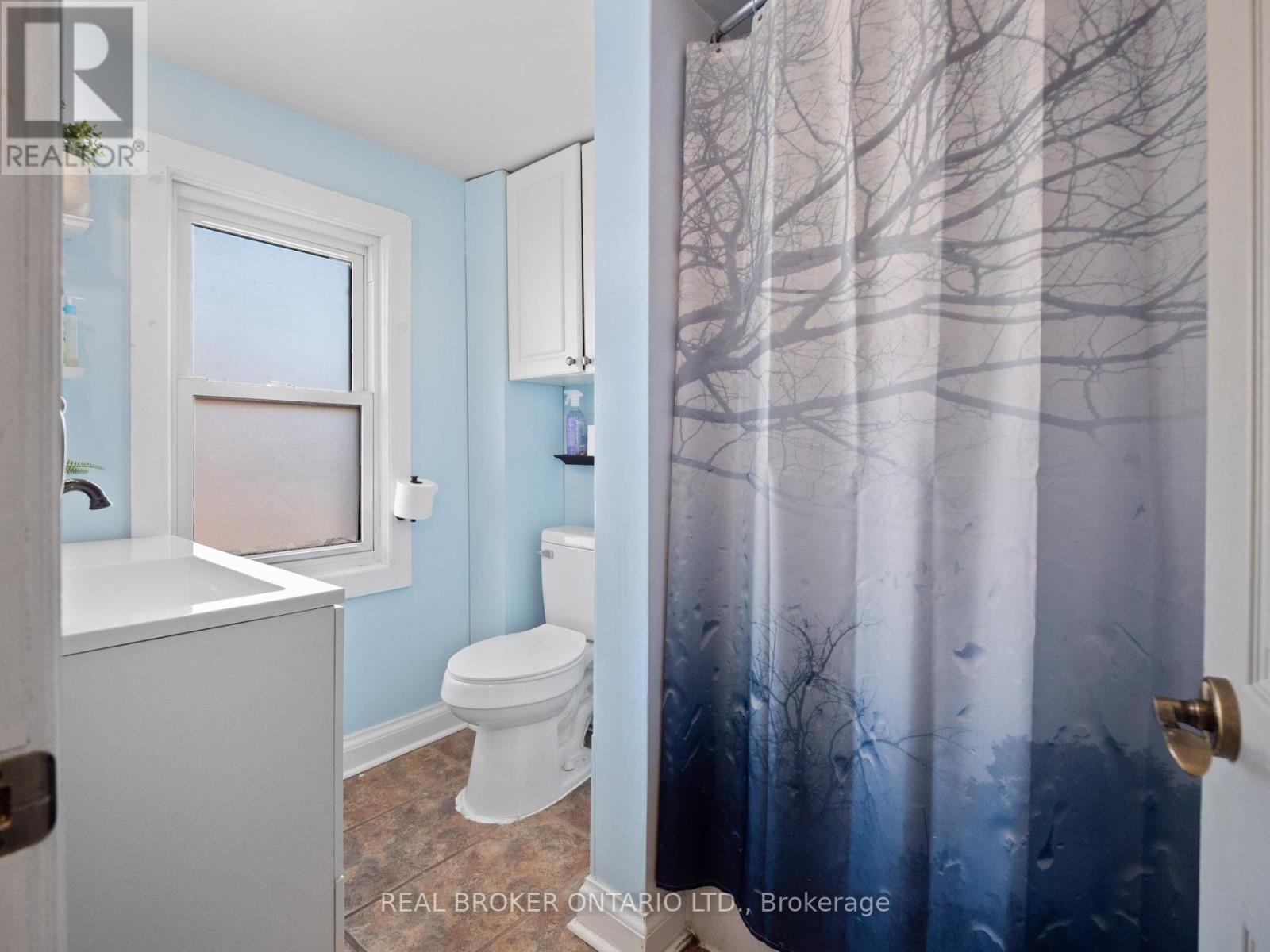 18 Patricia Avenue, Welland, Ontario  L3C 1E8 - Photo 18 - X12937248