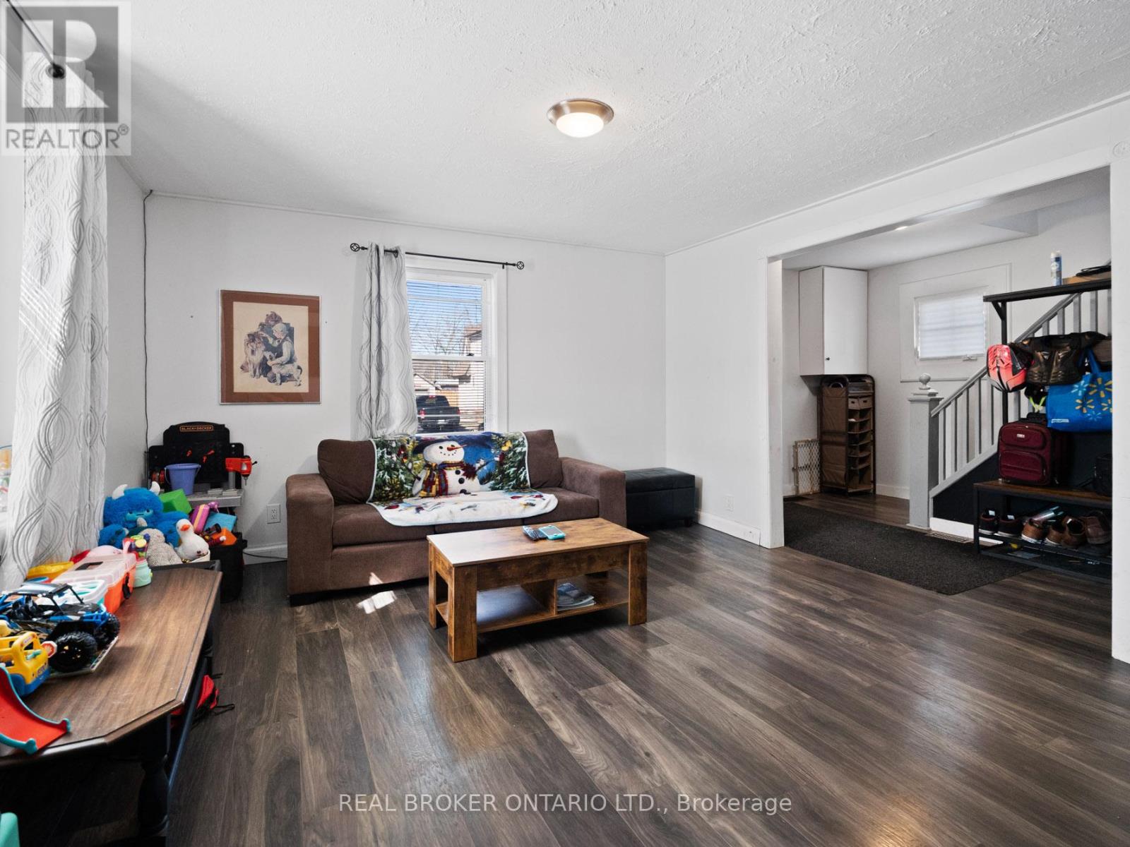 18 Patricia Avenue, Welland, Ontario  L3C 1E8 - Photo 6 - X12937248