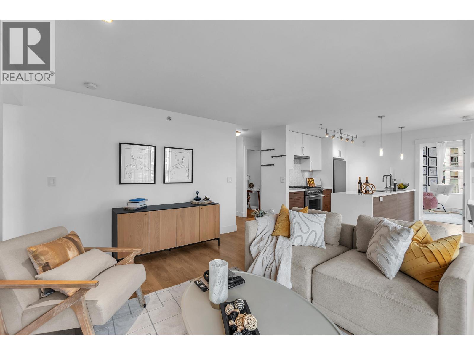 2504 969 Richards Street, Vancouver, British Columbia  V6B 1A8 - Photo 5 - R3104845