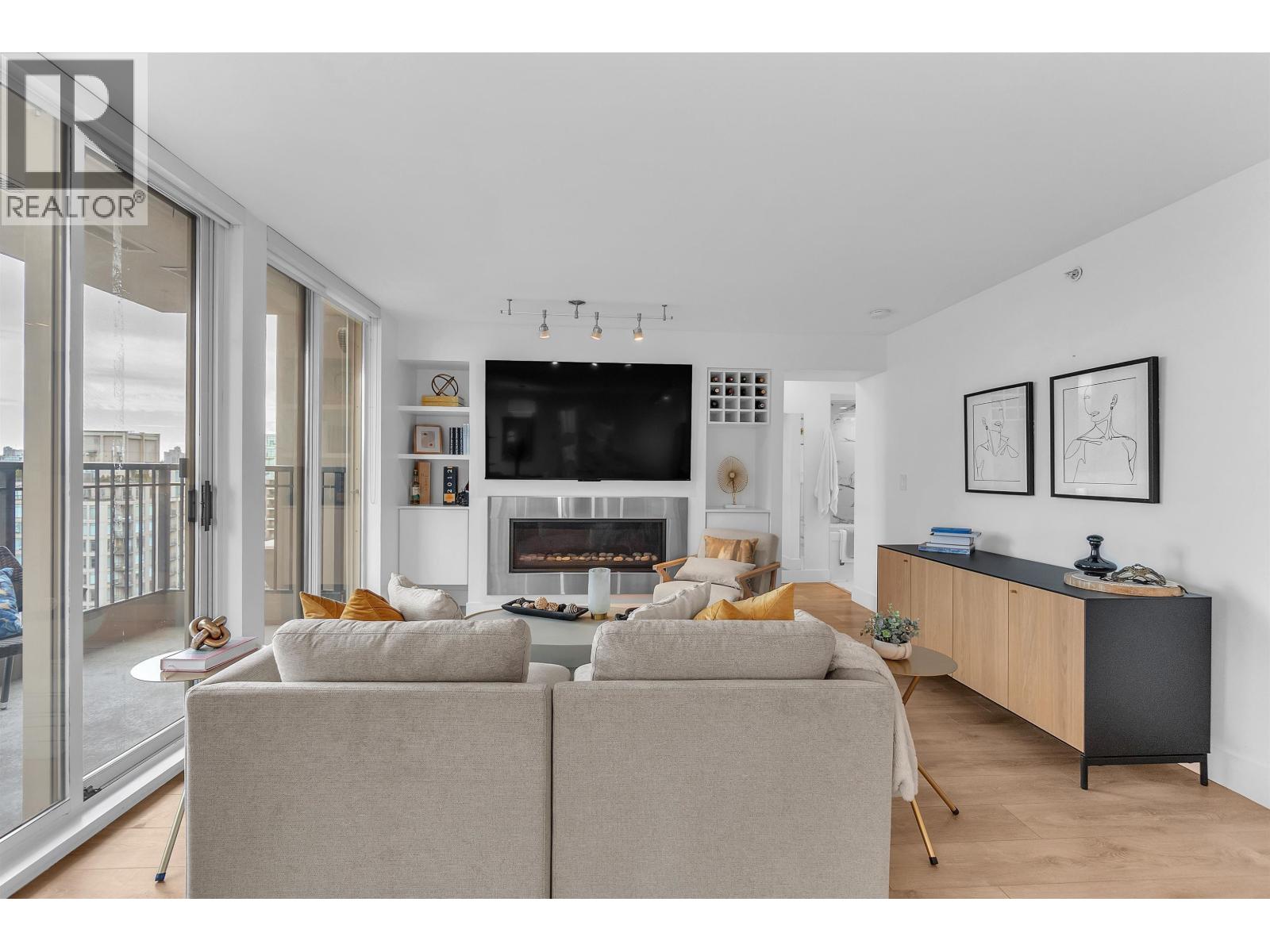 2504 969 Richards Street, Vancouver, British Columbia  V6B 1A8 - Photo 7 - R3104845