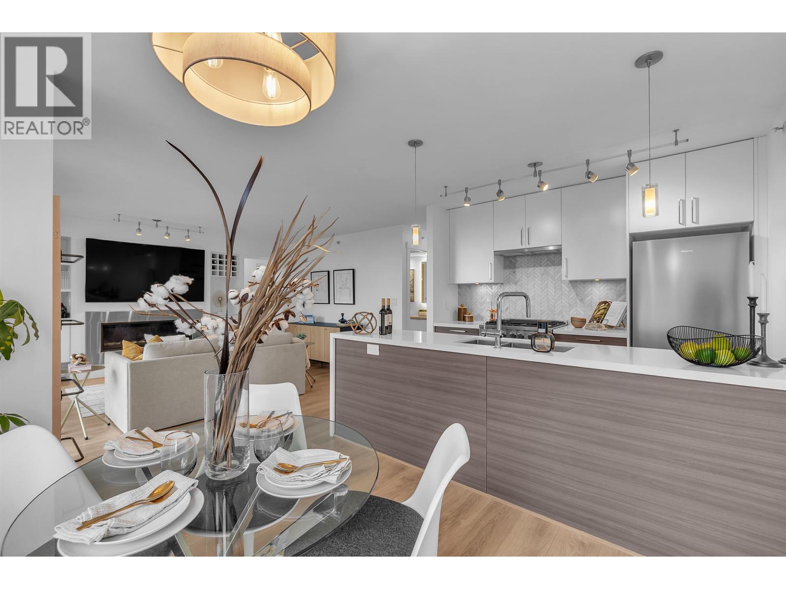 2504 969 Richards Street, Vancouver, British Columbia  V6B 1A8 - Photo 14 - R3104845