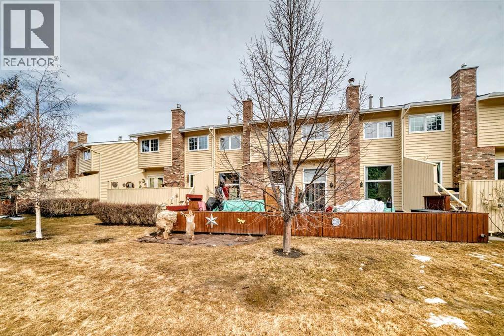 340 Point Mckay Gardens NW, Calgary, Alberta  T3B 4V8 - Photo 35 - A2293763