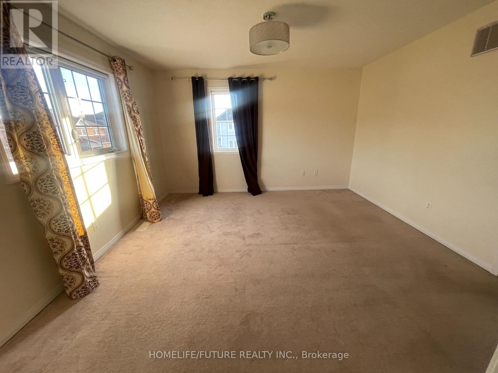 1359 Whitelaw Avenue, Oshawa, Ontario  L1K 0G6 - Photo 8 - E12936840