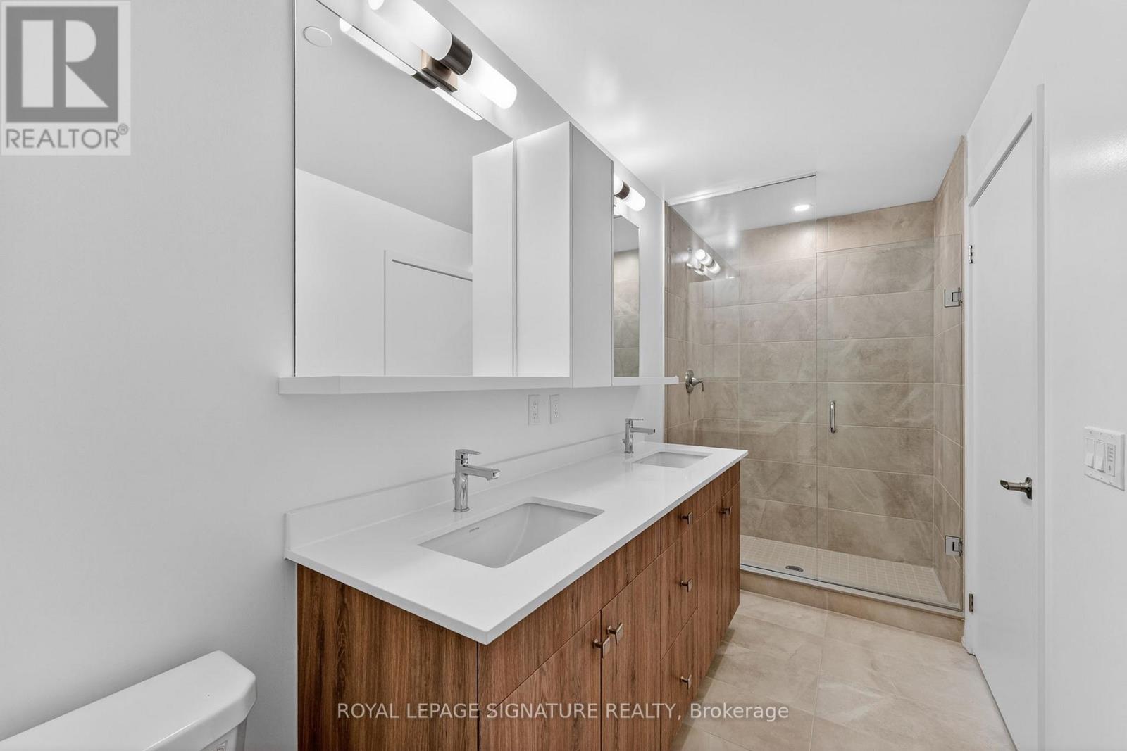 1008 - 1035 Southdown Road, Mississauga, Ontario  L5J 0A2 - Photo 15 - W12937262