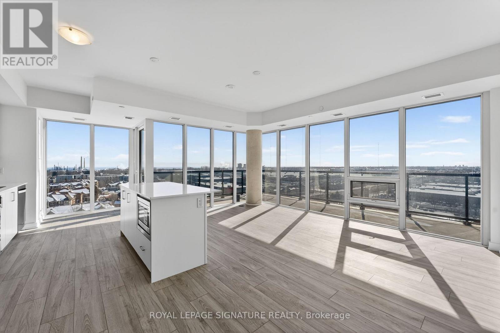 1008 - 1035 Southdown Road, Mississauga, Ontario  L5J 0A2 - Photo 5 - W12937262