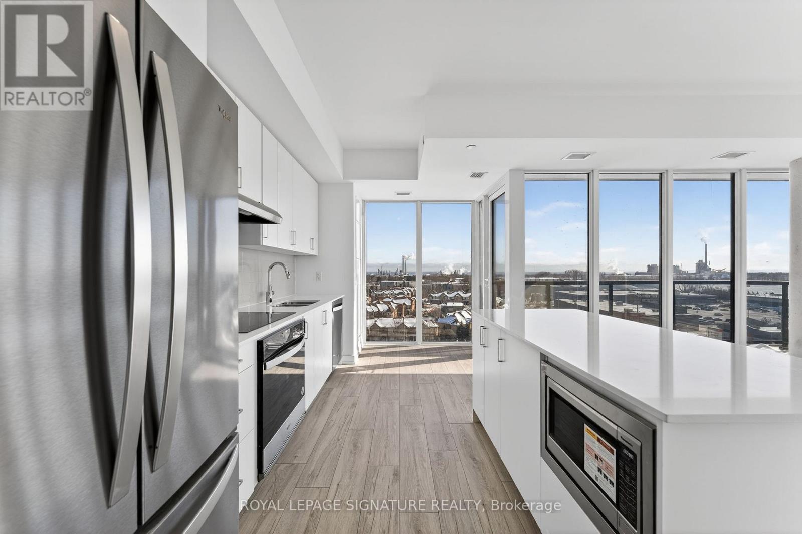 1008 - 1035 Southdown Road, Mississauga, Ontario  L5J 0A2 - Photo 7 - W12937262