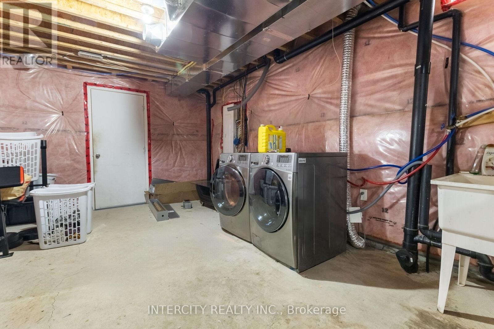 20 Russell Creek Drive, Brampton, Ontario  L6R 3Y9 - Photo 47 - W12937268