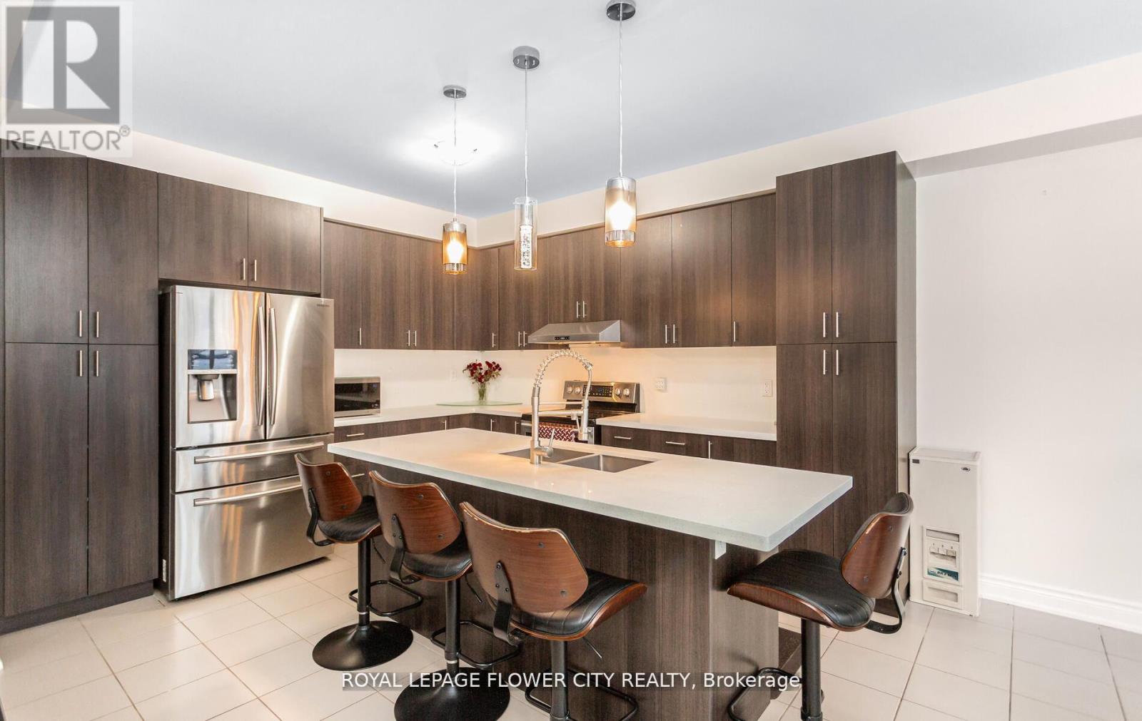 125 Lionhead Golf Club Road, Brampton, Ontario  L6Y 6C2 - Photo 11 - W12937284