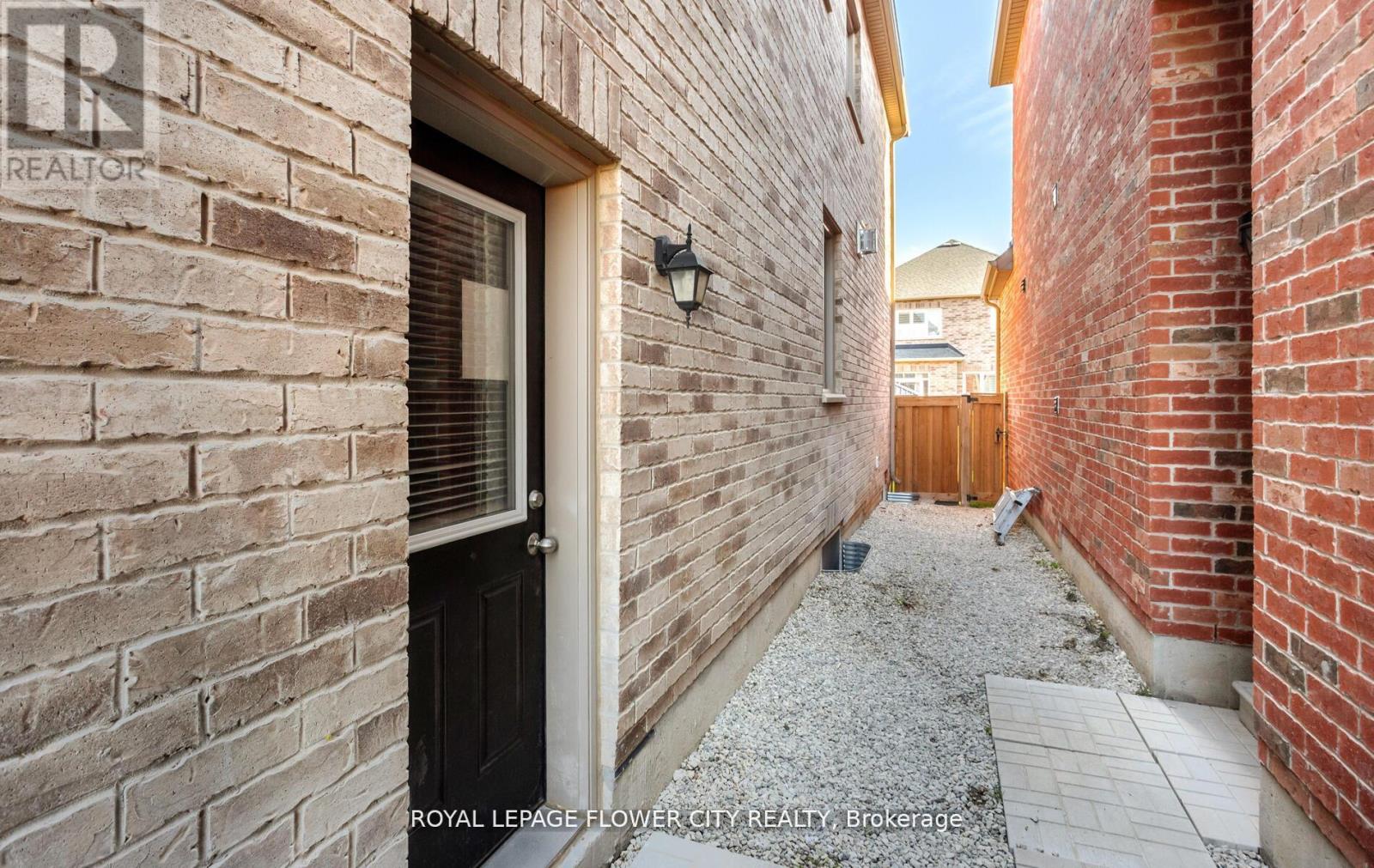 125 Lionhead Golf Club Road, Brampton, Ontario  L6Y 6C2 - Photo 30 - W12937284