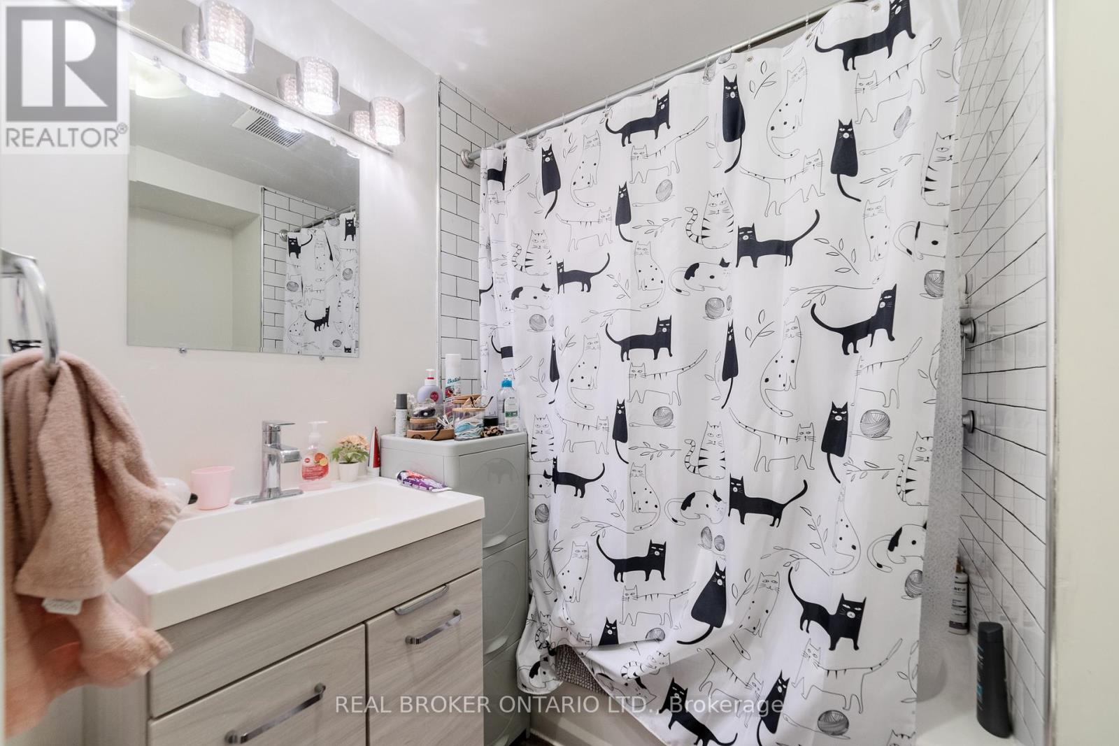 188-190 Caroline Street S, Hamilton, Ontario  L8P 3L2 - Photo 20 - X12937232