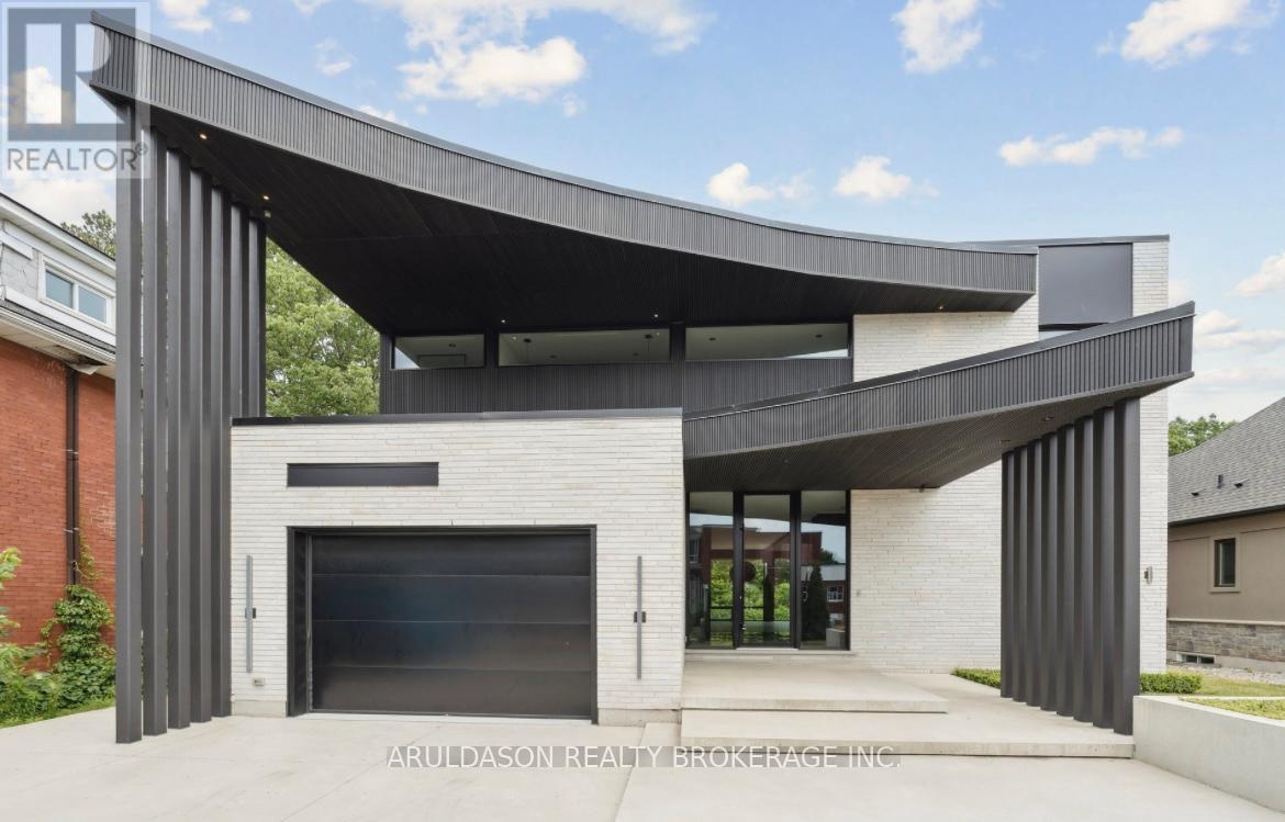 1135 Balfour Street, Pelham, Ontario  L0S 1C0 - Photo 2 - X12937234