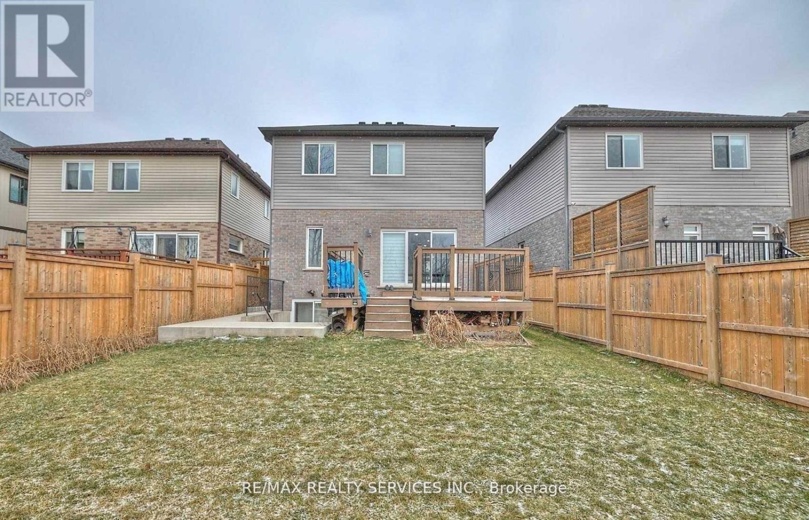 Bsmt - 6045 Ernest Crescent, Niagara Falls (Forestview), Ontario  L2H 0H9 - Photo 7 - X12937240