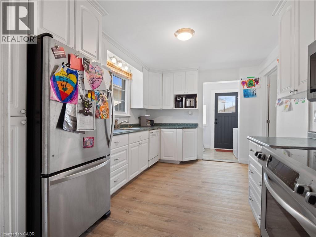 18 Patricia Avenue, Welland, Ontario  L3C 1E8 - Photo 10 - 40816323