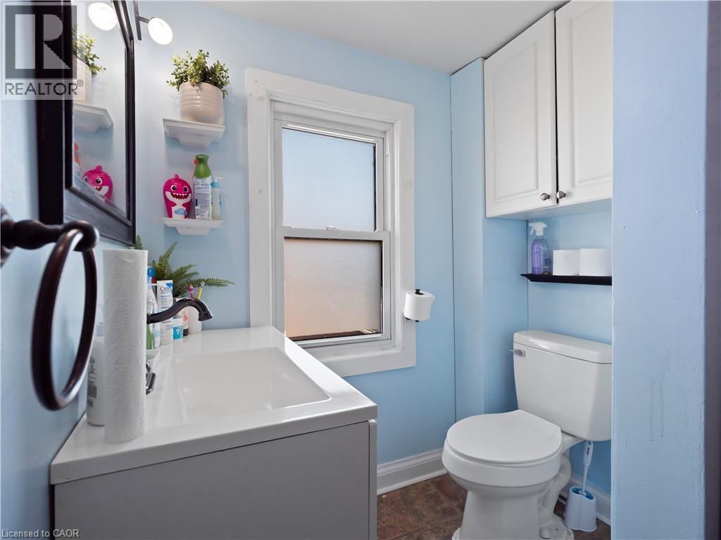 18 Patricia Avenue, Welland, Ontario  L3C 1E8 - Photo 13 - 40816323