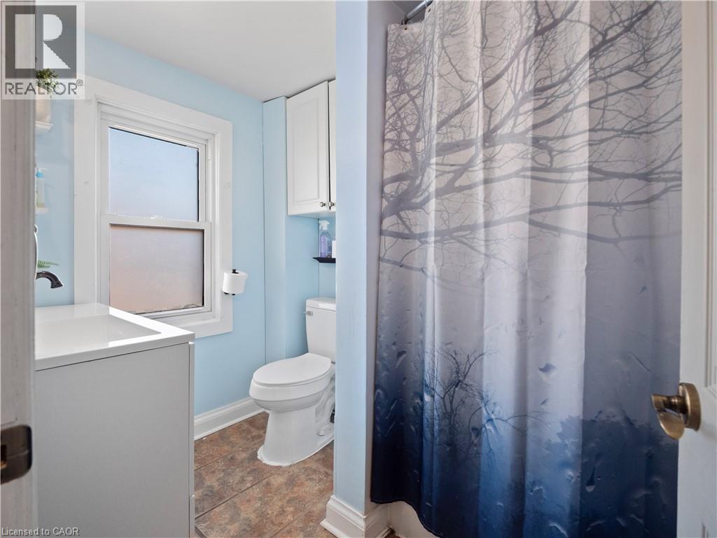 18 Patricia Avenue, Welland, Ontario  L3C 1E8 - Photo 14 - 40816323