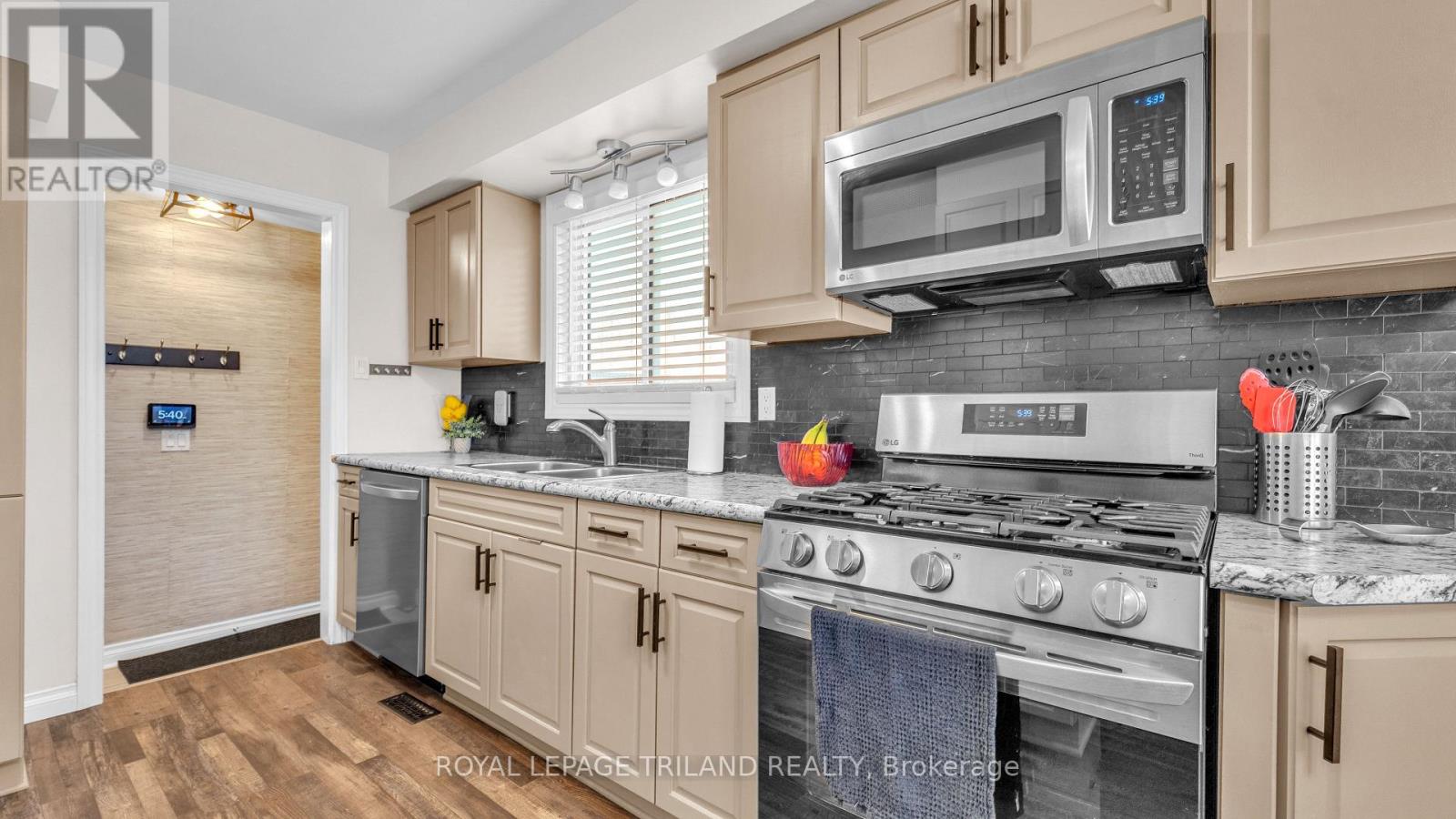 150 Banbury Road, London South, Ontario  N5Z 4G4 - Photo 10 - X12937362