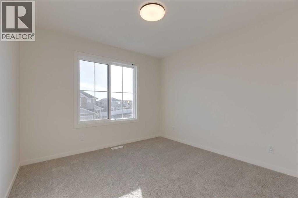 1419 Bayview Crescent SW, Airdrie, Alberta  T4B 3N6 - Photo 30 - A2270739