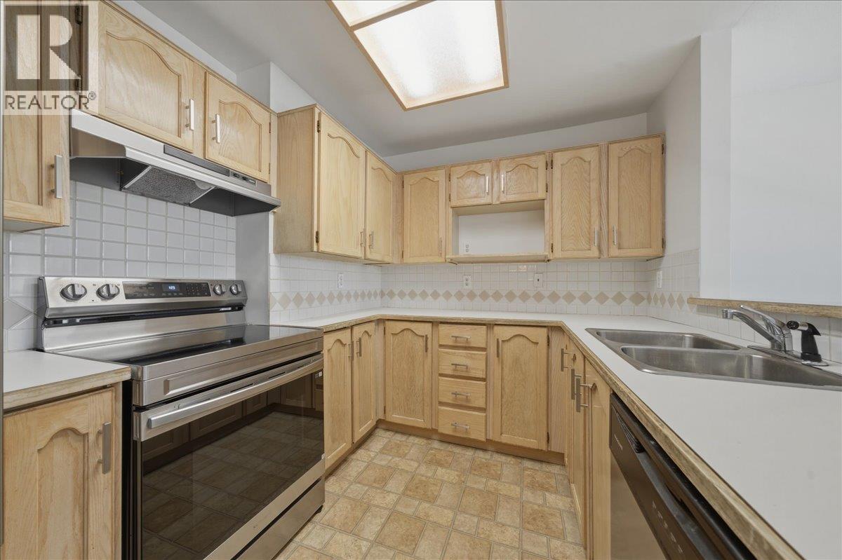 103 99 Begin Street, Coquitlam, British Columbia  V3K 6R5 - Photo 5 - R3093056