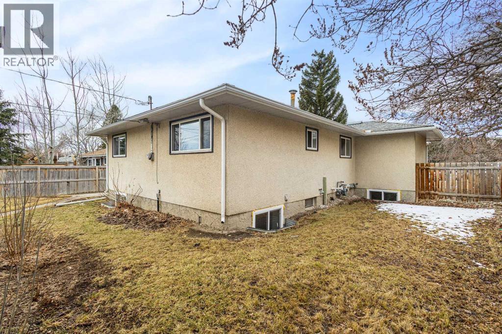 7604 Hunterfield Road NW, Calgary, Alberta  T2K 4L3 - Photo 35 - A2294509
