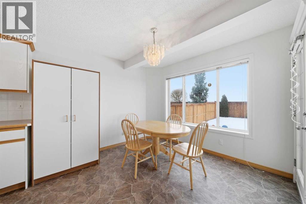 154 Hidden Hills Terrace Nw, Calgary, Alberta  T3A 6E3 - Photo 7 - A2297408