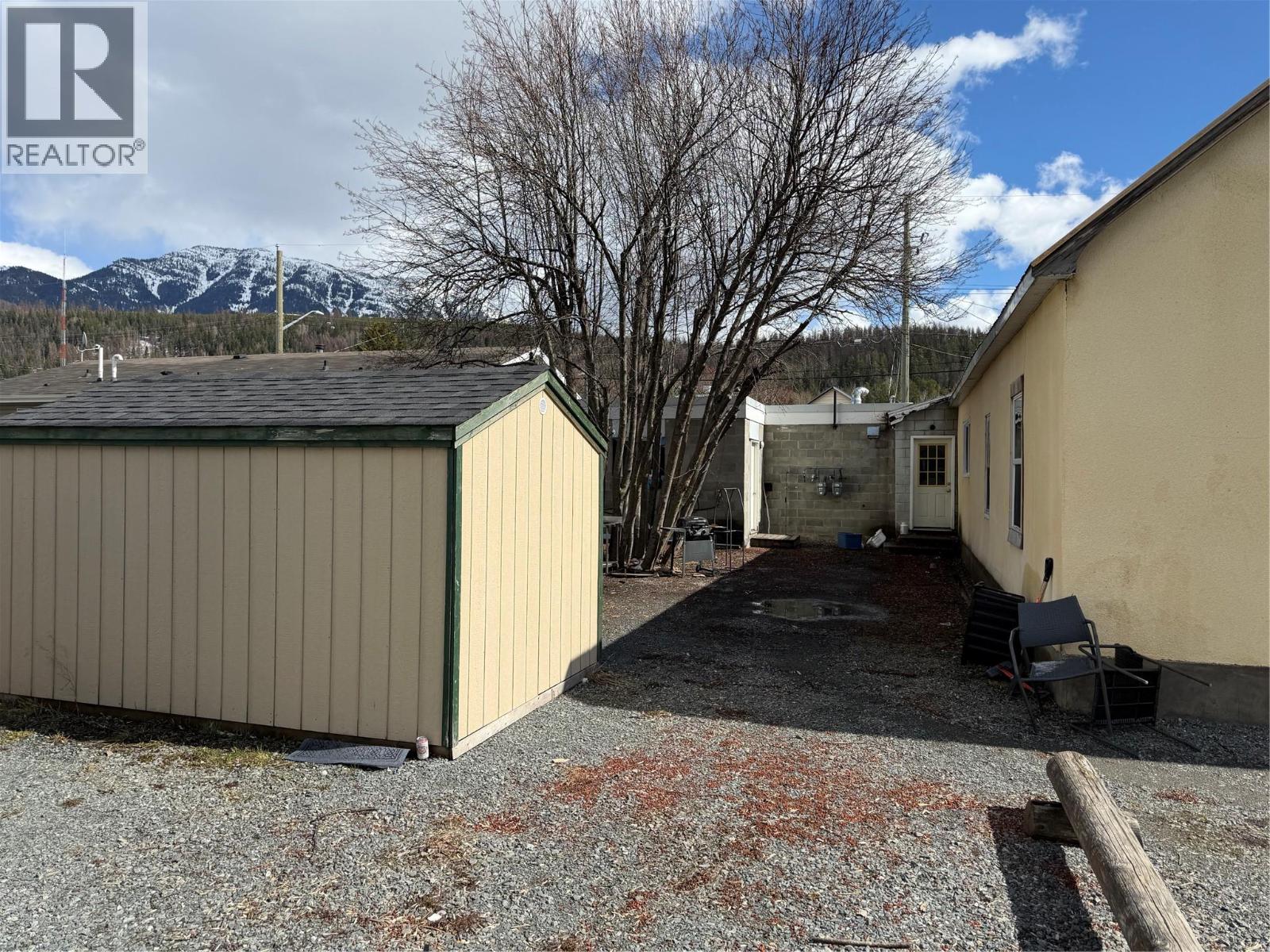 1101/ 1111 2nd Avenue, Fernie, British Columbia  V0B 1M0 - Photo 6 - 10381363