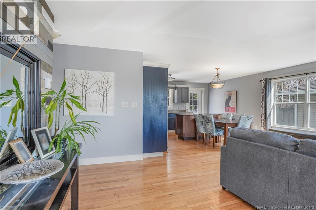 30 Brown Boulevard, Fredericton, New Brunswick  E3A 0E4 - Photo 4 - NB136020
