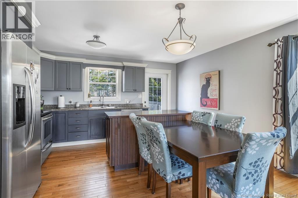 30 Brown Boulevard, Fredericton, New Brunswick  E3A 0E4 - Photo 15 - NB136020