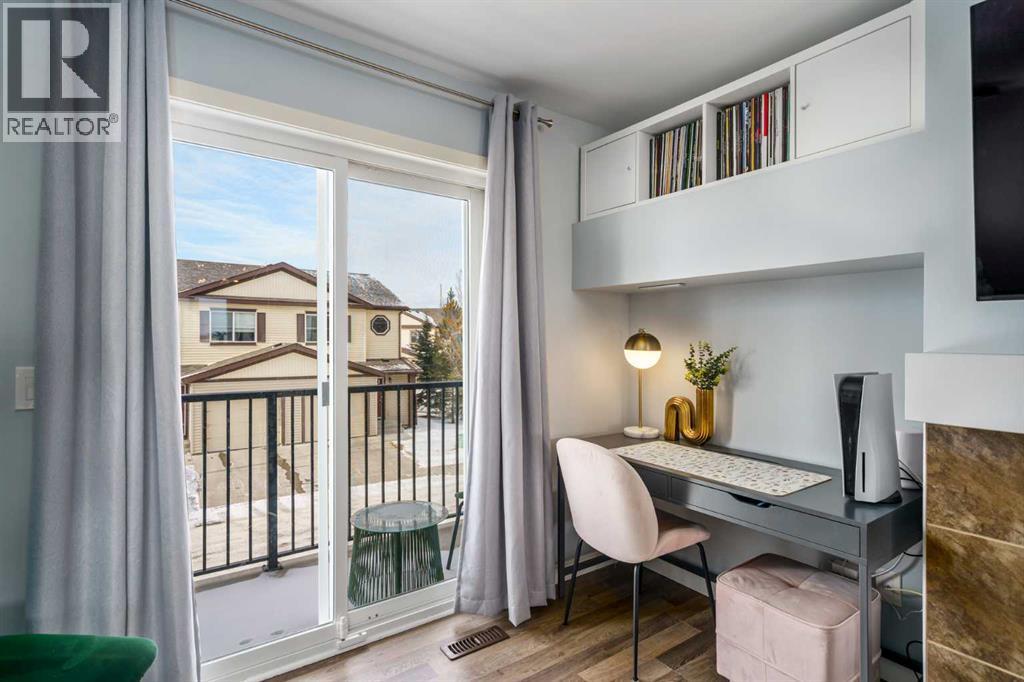 381 Copperpond Landing SE, Calgary, Alberta  T2Z 1G6 - Photo 13 - A2288788