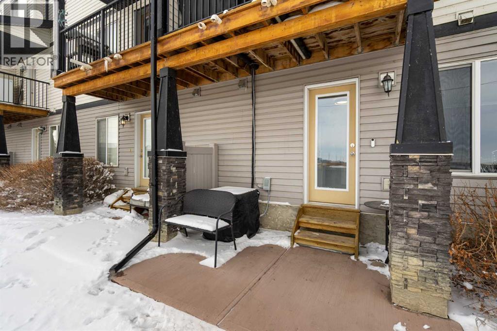 381 Copperpond Landing SE, Calgary, Alberta  T2Z 1G6 - Photo 37 - A2288788