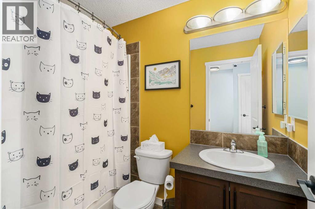 381 Copperpond Landing SE, Calgary, Alberta  T2Z 1G6 - Photo 31 - A2288788