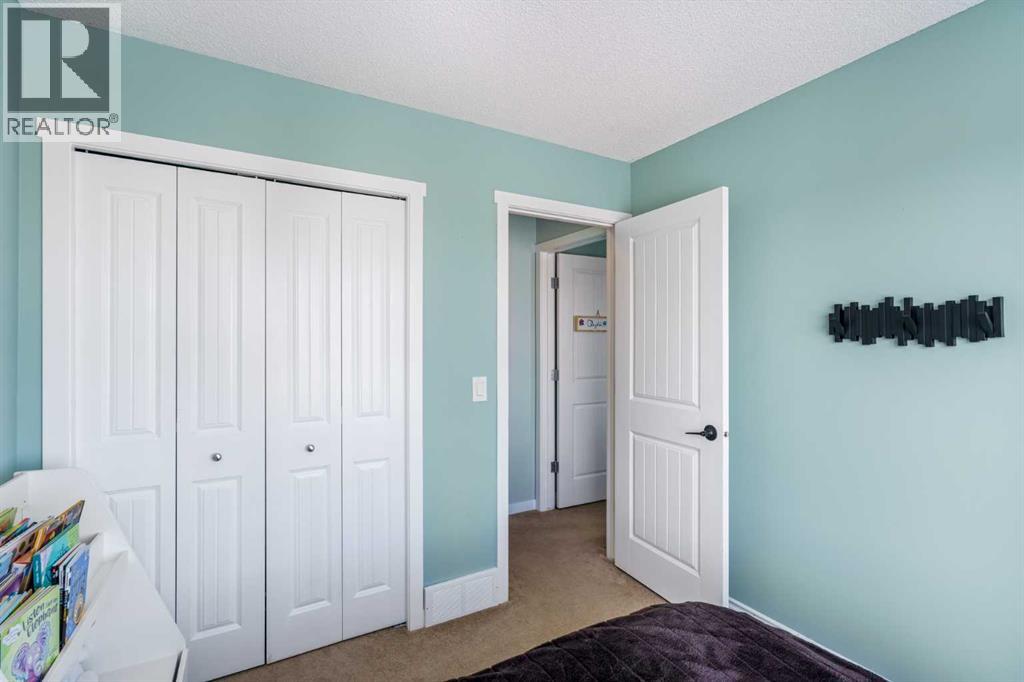 381 Copperpond Landing SE, Calgary, Alberta  T2Z 1G6 - Photo 30 - A2288788