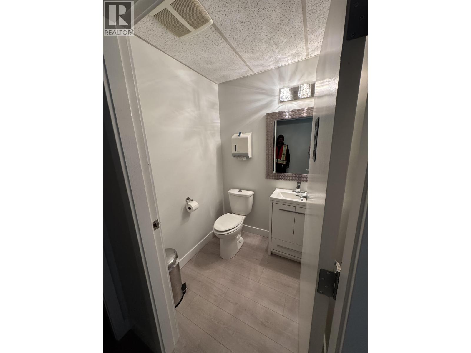 307 1194 Lansdowne Drive, Coquitlam, British Columbia  V3E 1J7 - Photo 15 - C8077444
