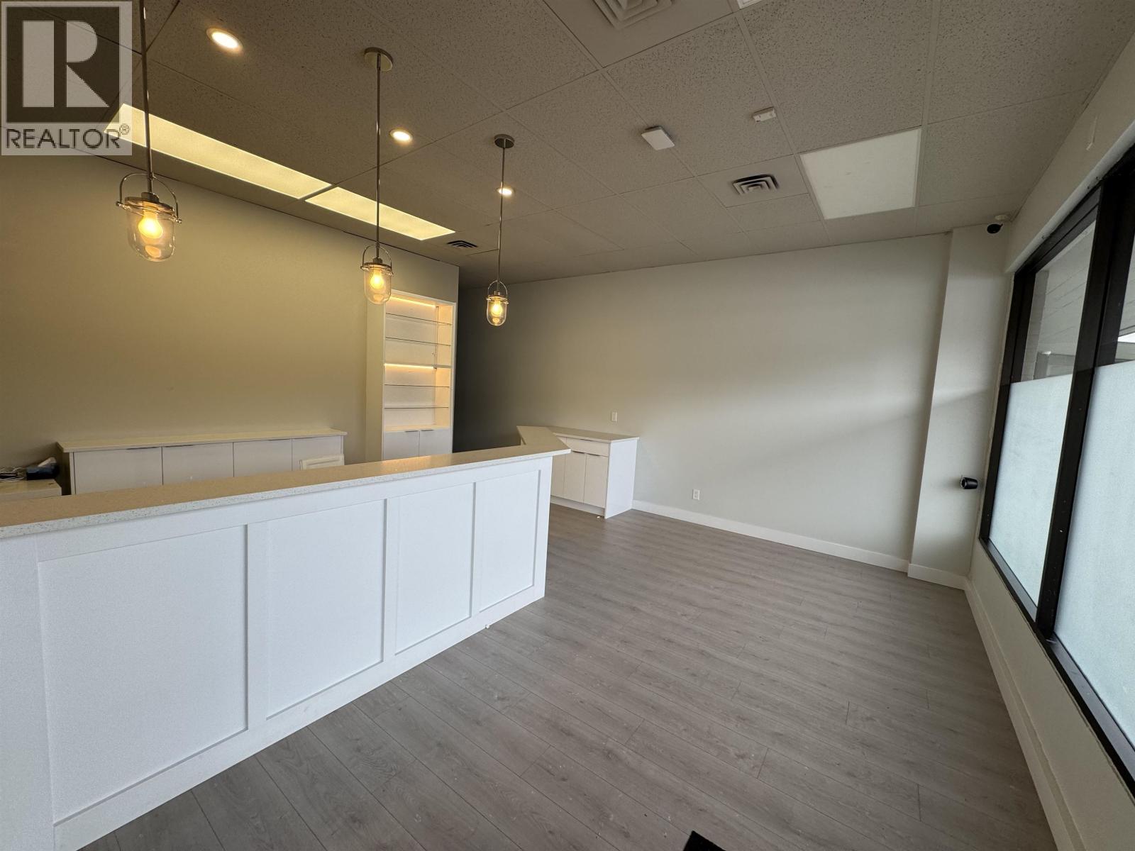 307 1194 Lansdowne Drive, Coquitlam, British Columbia  V3E 1J7 - Photo 3 - C8077444