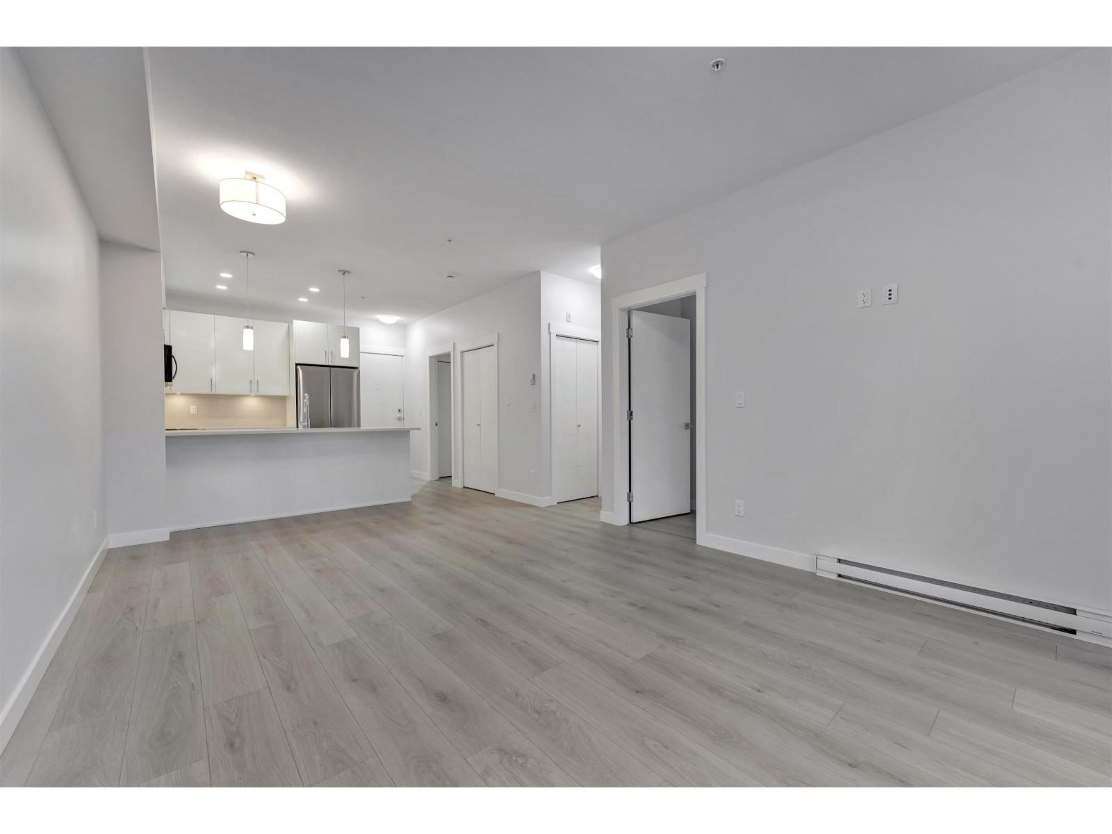 104 33886 Pine Street, Abbotsford, British Columbia V2S 0N9 - Photo 11 - R3105042