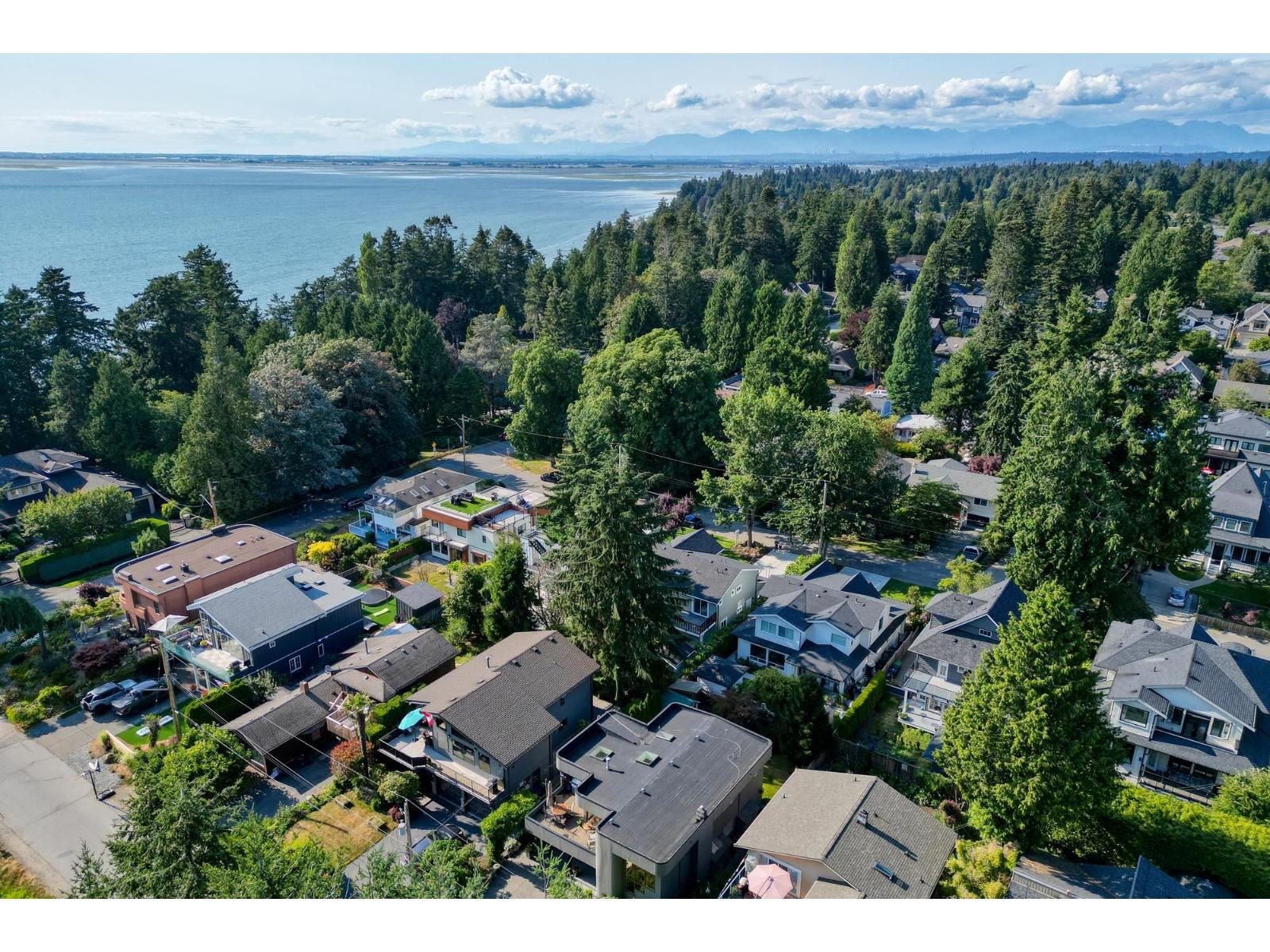 12660 14b Avenue, Surrey, British Columbia V4A 1J6 - Photo 38 - R3105057