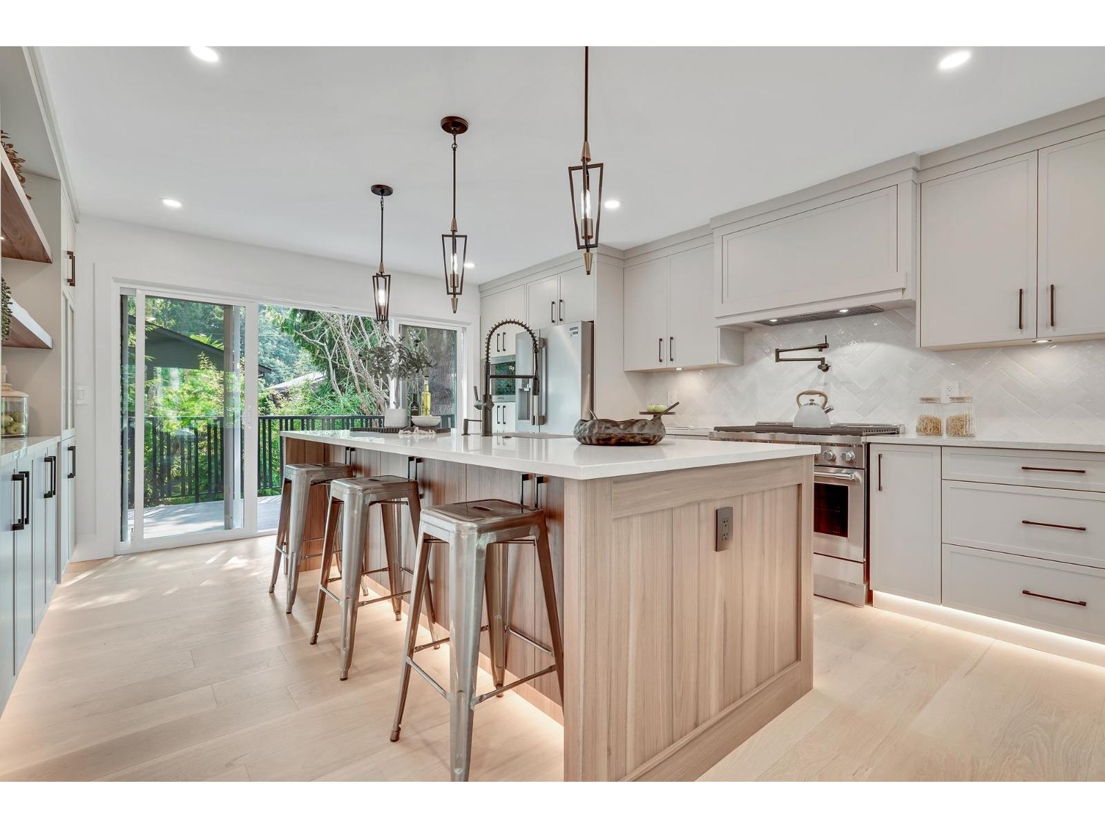 12660 14b Avenue, Surrey, British Columbia V4A 1J6 - Photo 8 - R3105057