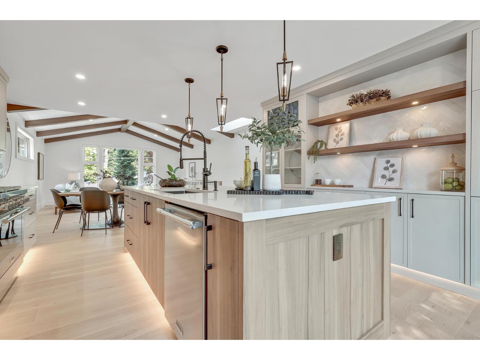 12660 14b Avenue, Surrey, British Columbia V4A 1J6 - Photo 9 - R3105057