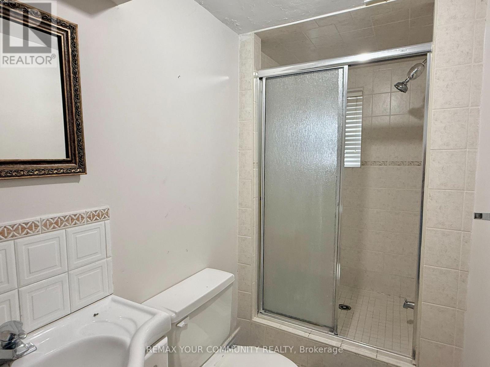 15 Ambrose Road, Toronto, Ontario  M2K 1S2 - Photo 35 - C12937316