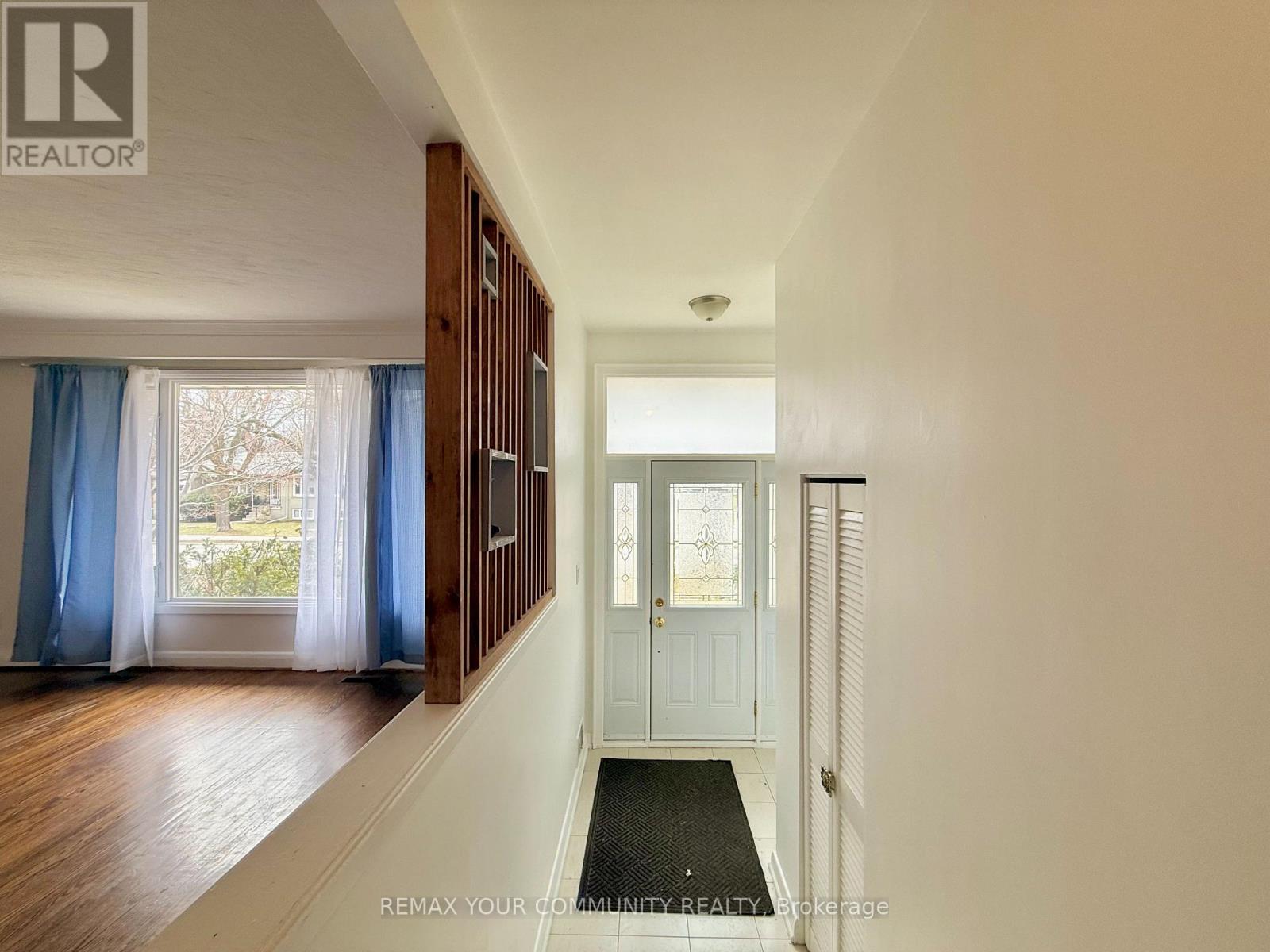 15 Ambrose Road, Toronto, Ontario  M2K 1S2 - Photo 5 - C12937316